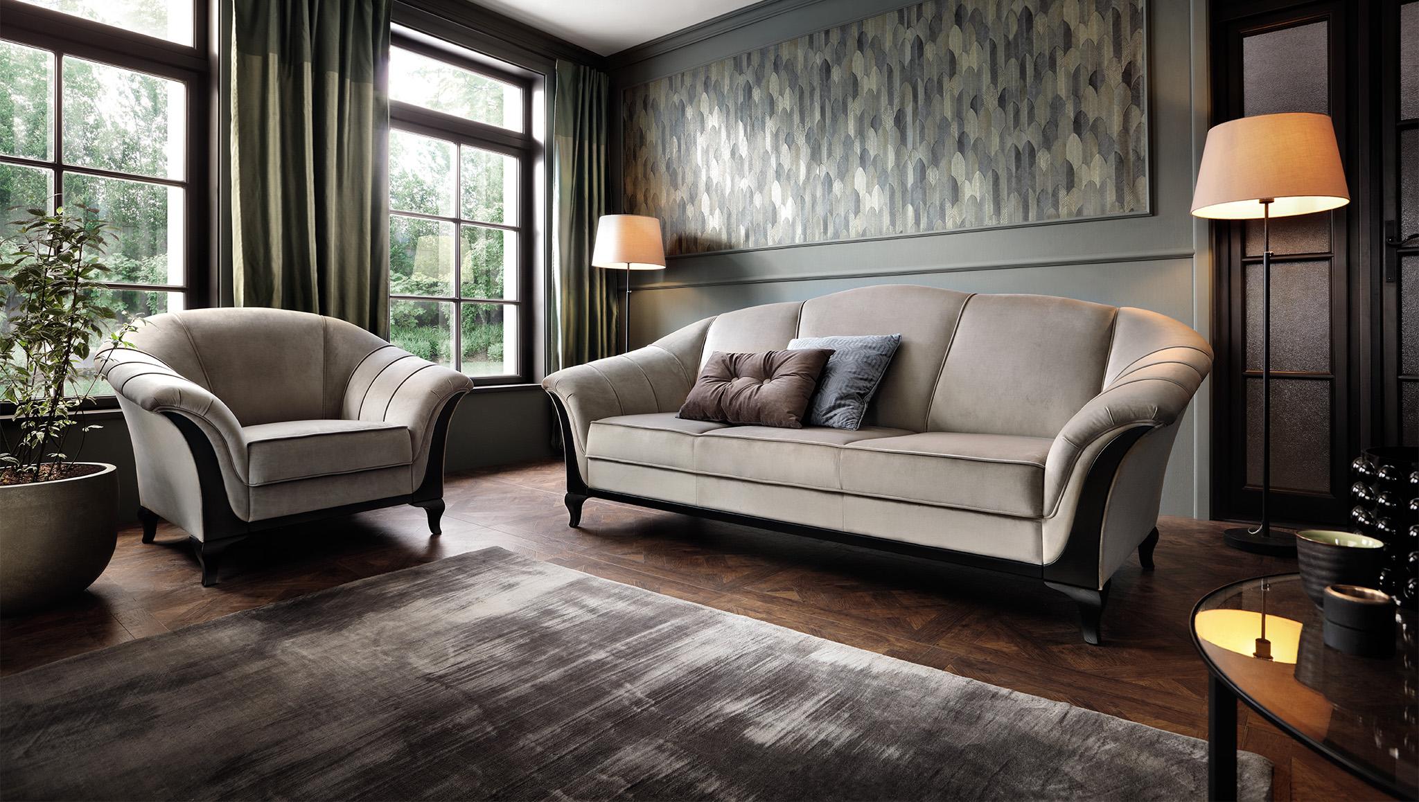 Sofas 3 Sitzer 230 x 92 cm Couchen Designer Modern Stil Möbel Couch Weiches Sofa