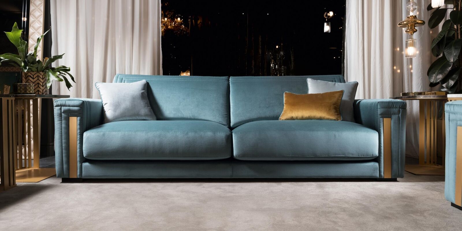 Dreisitzer 3 Sitzer Wohnzimmer Polster Textil Modern Luxus Design Sofa Möbel Neu