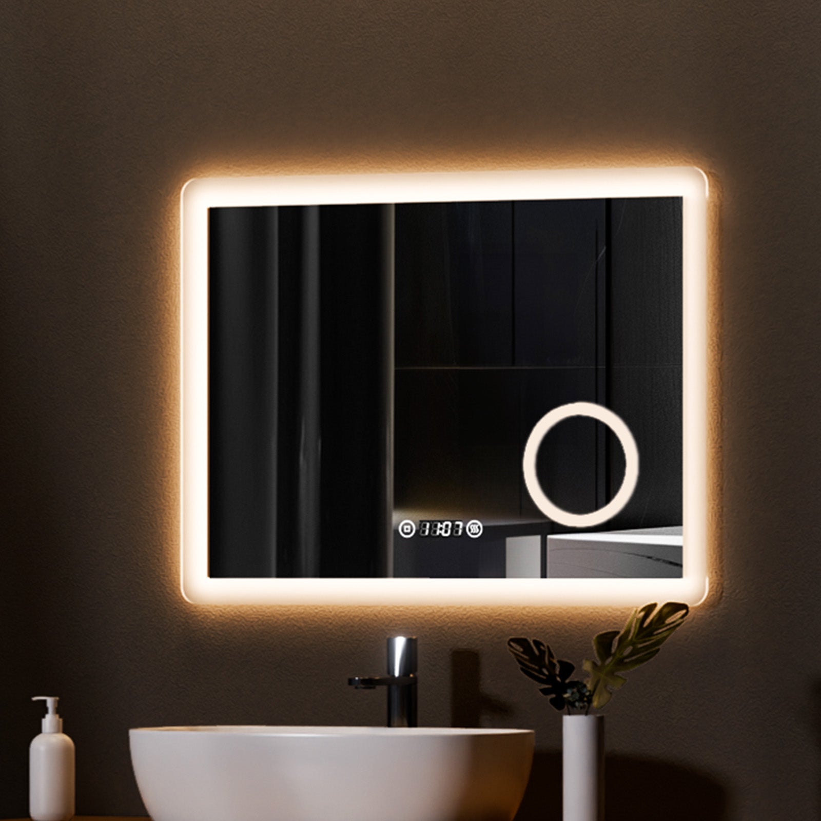 EMKE Badezimmerspiegel mit Beleuchtung „LeeMi πX Plus“ 80x60cm, 3 Lichtfarben, Touch, Dimmbar, Beschlagfrei, Vergrößerungsspiegel, Uhr