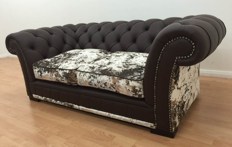 Chesterfield Polster Sofa Couch Designer Garnitur 3 Sitz Couchen Modern